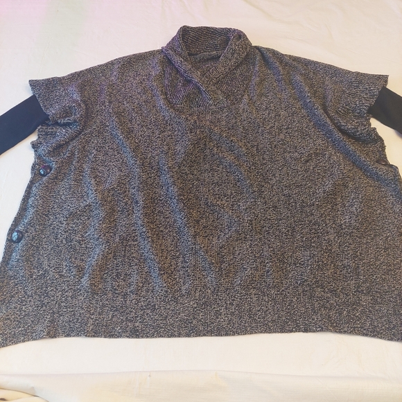 RD Style Calandri Grey Black Poncho Cowl Neck Oversized Drape Sweater Size S - Picture 3 of 13